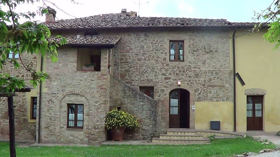 Farm Holidays Florence Swimming pool